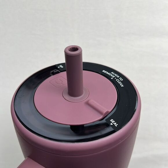 BrüMate Era 30 oz Tumbler in Rose Taupe - Picture 8 of 10